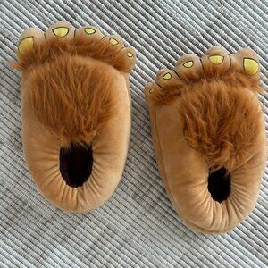 Hobbit slipers